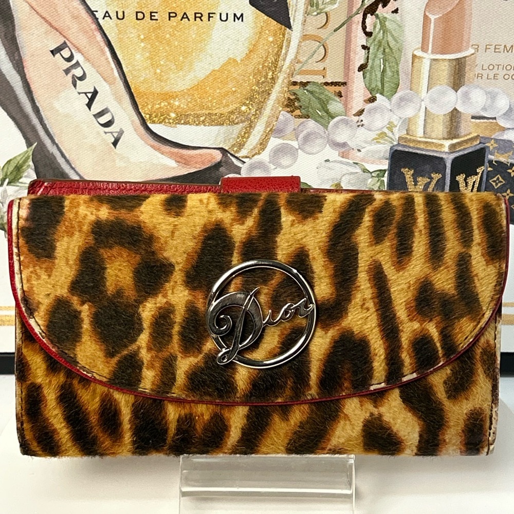 DIOR Pony Hair Leopard Print Vintage Flap Wallet 😍🐆